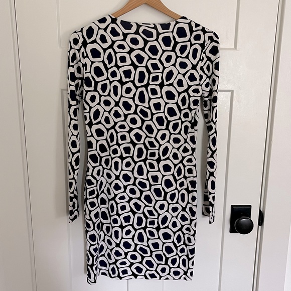 Diane von Furstenberg Reina Silk Tunic Dress - Picture 2 of 8